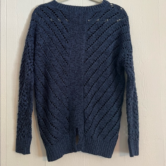 Devoted oversized navy sweater with detailing - Picture 3 of 3